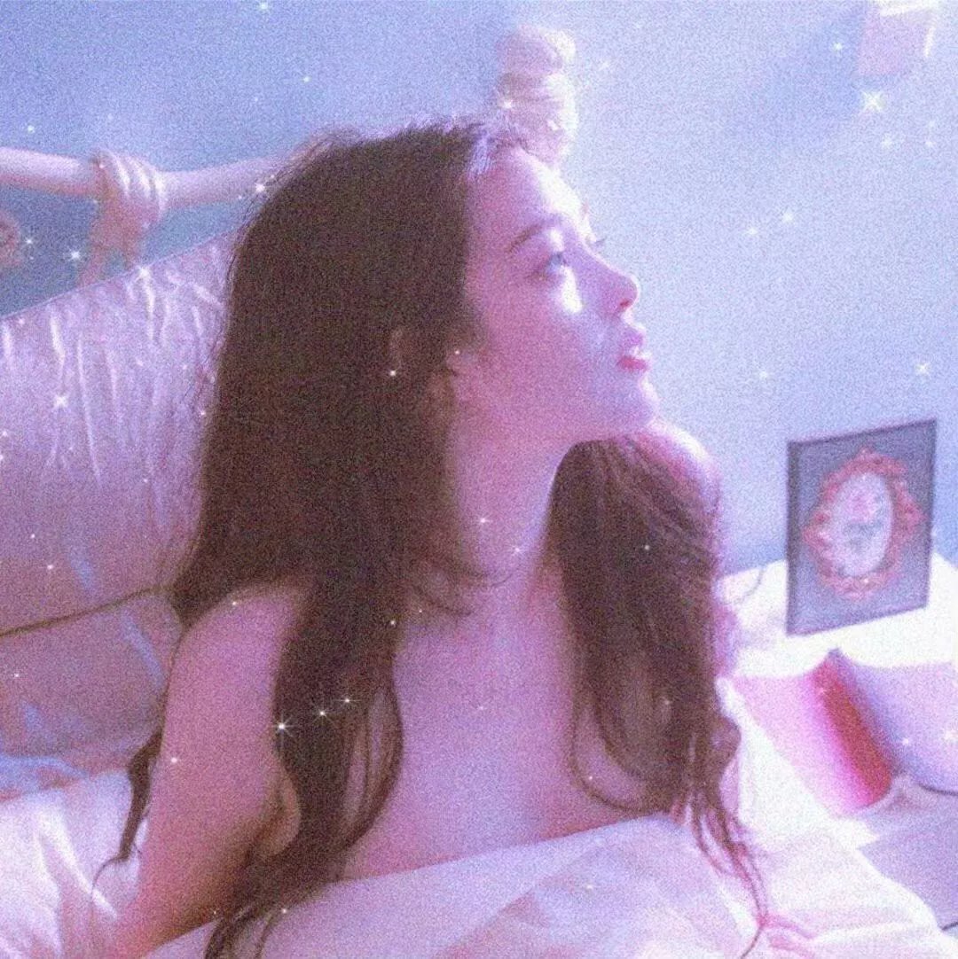 弹珠汽水瓶里的千岁同学